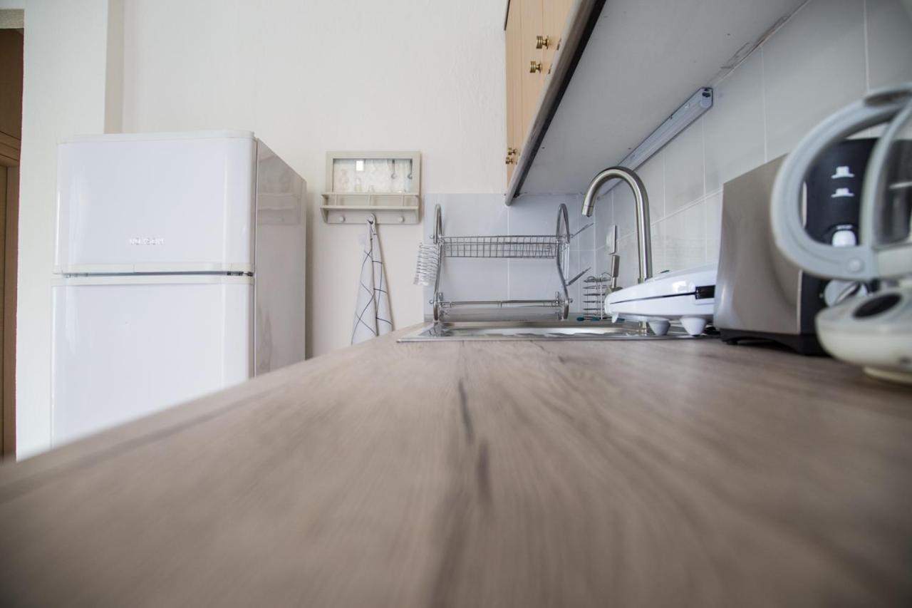 Blue Theros Apartments ปาลาเรีย ดิโอนิซีอู ภายนอก รูปภาพ