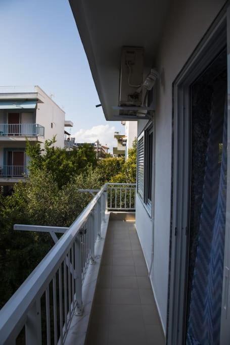 Blue Theros Apartments ปาลาเรีย ดิโอนิซีอู ภายนอก รูปภาพ